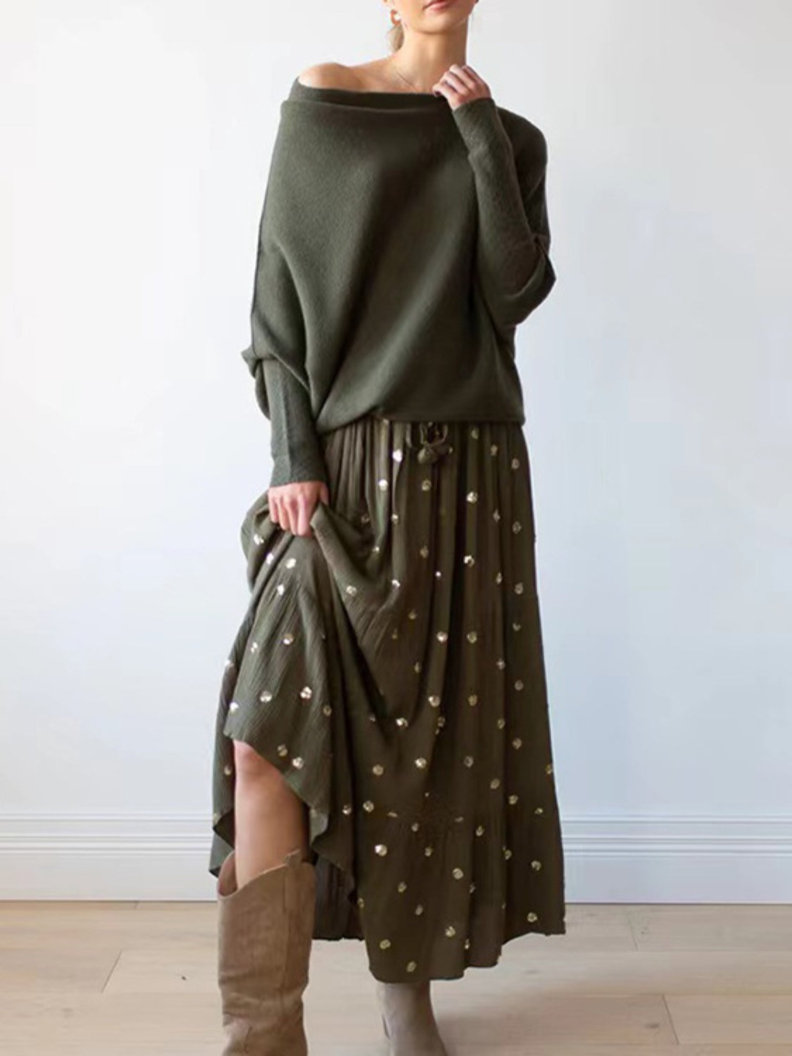 Bateau Neck Batwing Sleeve Knit Top