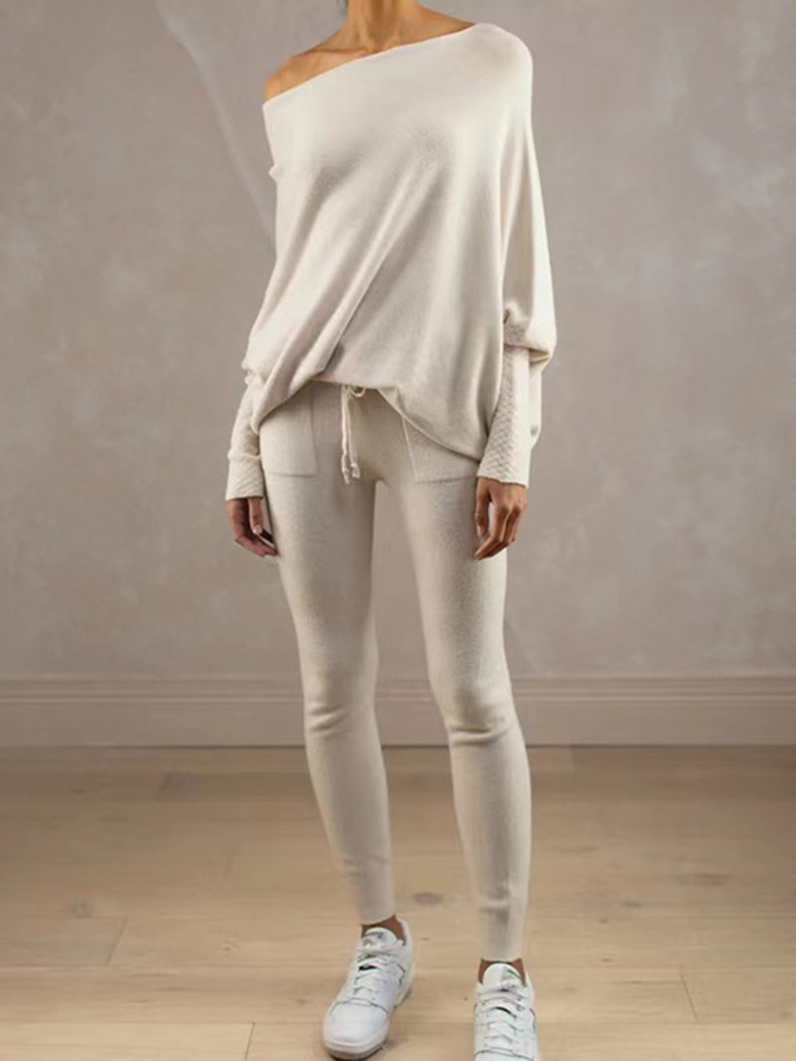 Bateau Neck Batwing Sleeve Knit Top