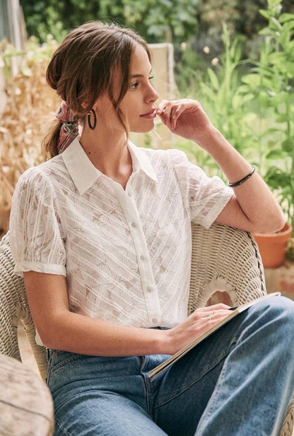 Women's Chic Lace-Embroidered Blouse SS26: White / XL