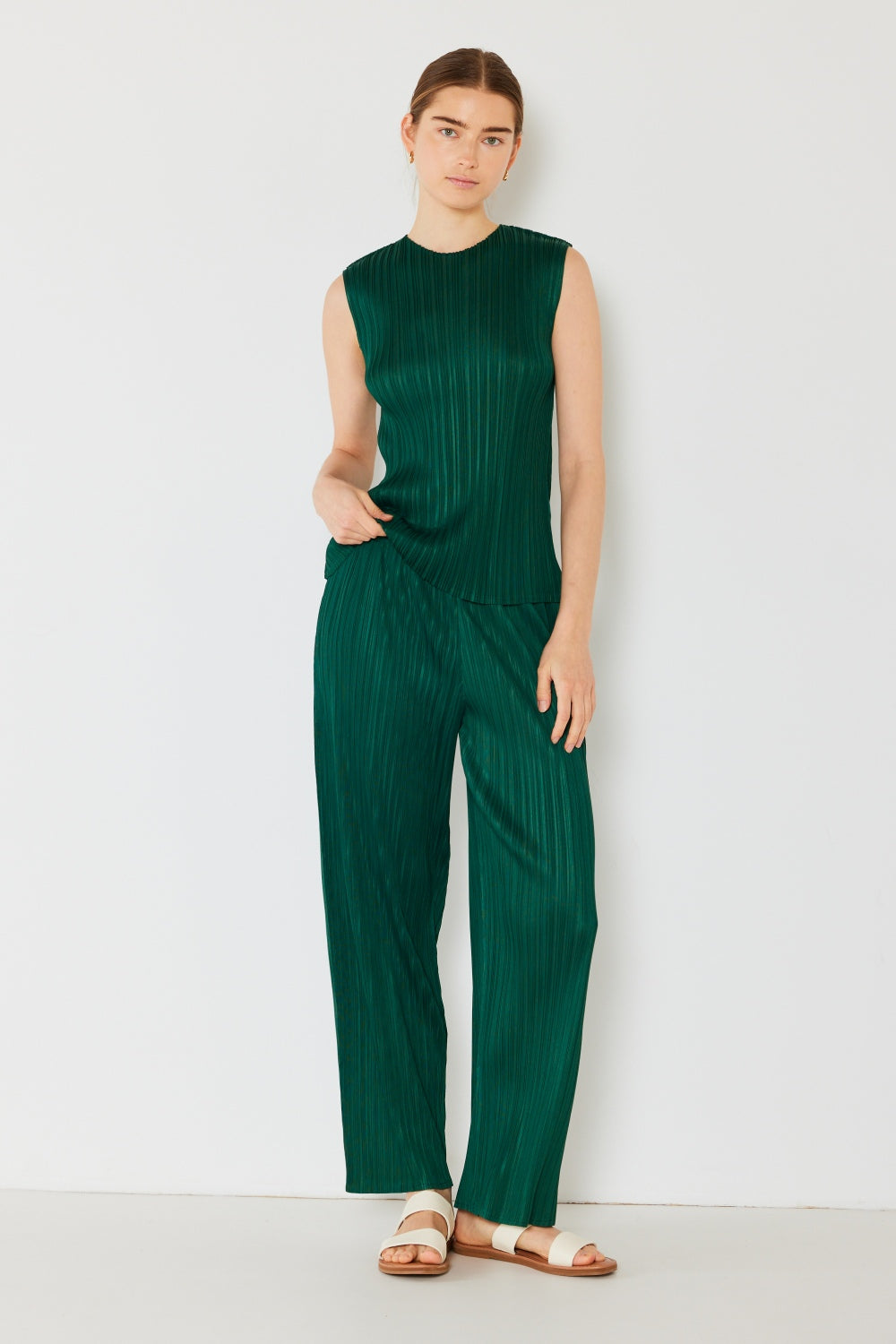 Marina Pleated Elastic-Waist Straight Pants