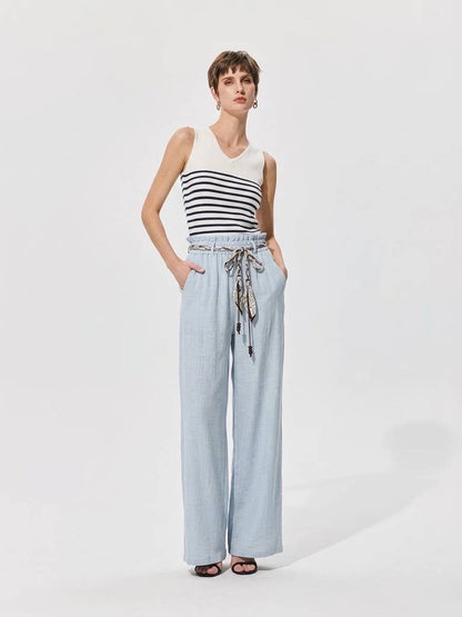 Miranda wide, flowing pants with an adjustable waist