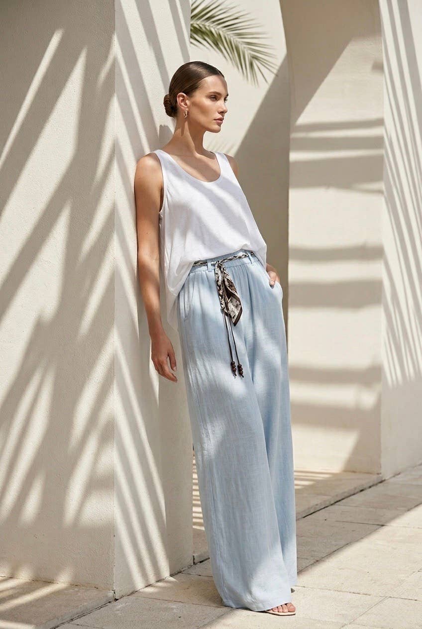 Miranda wide, flowing pants with an adjustable waist