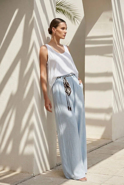 Miranda wide, flowing pants with an adjustable waist
