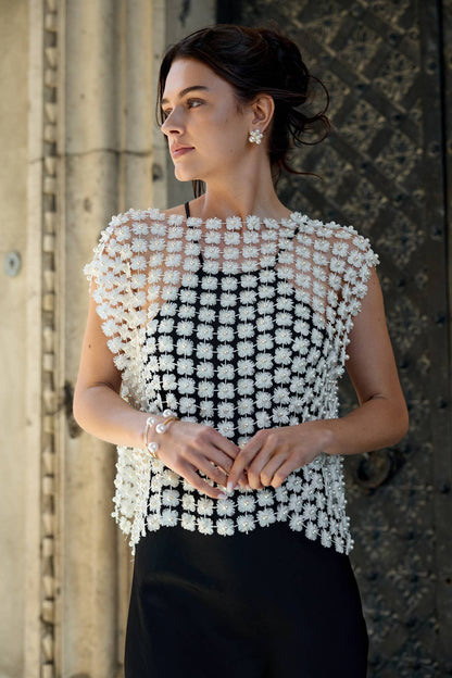 Floral Shell Pearl Capelet