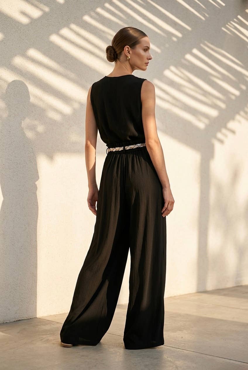Miranda wide, flowing pants with an adjustable waist