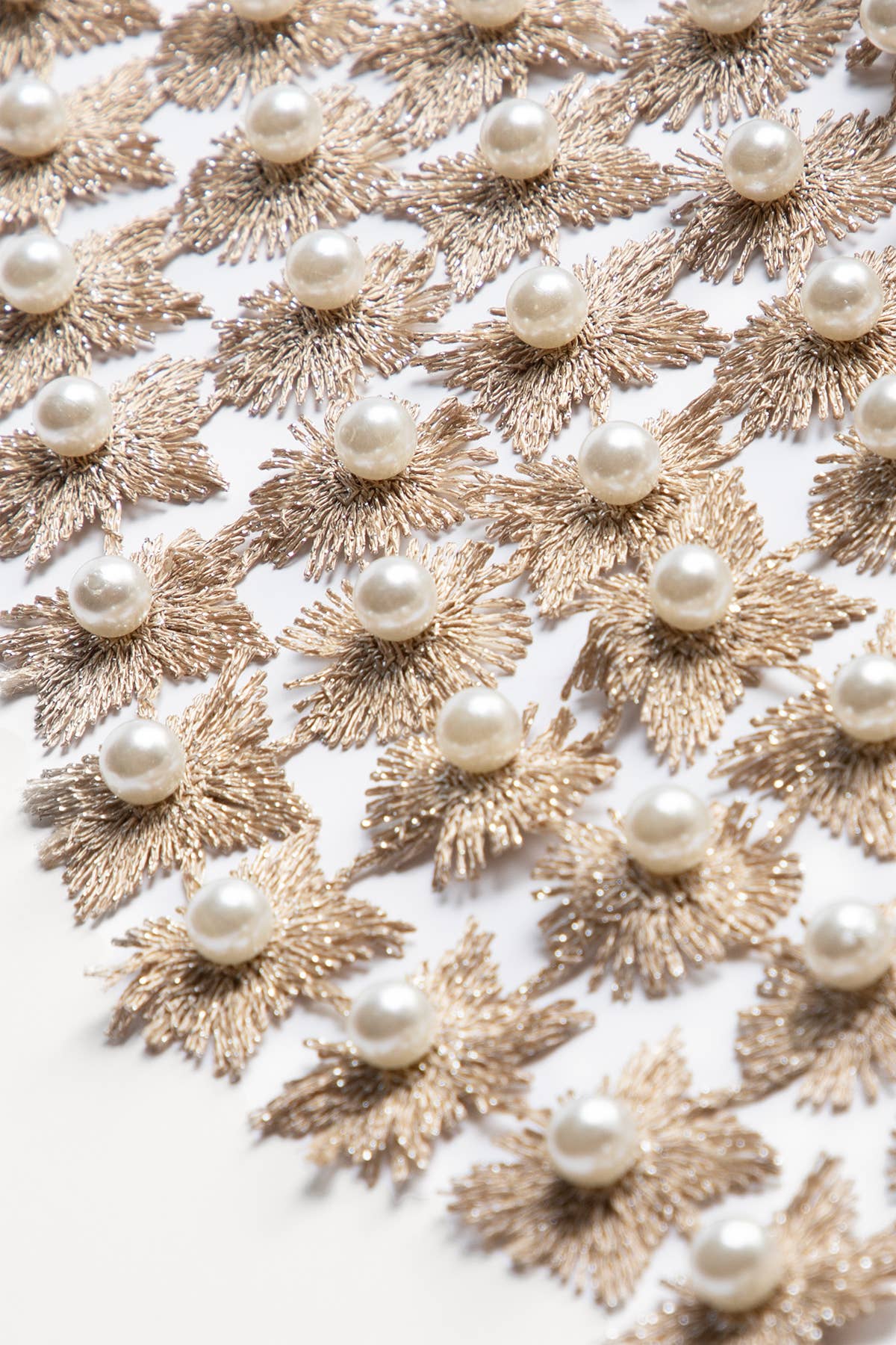 Floral Shell Pearl Capelet