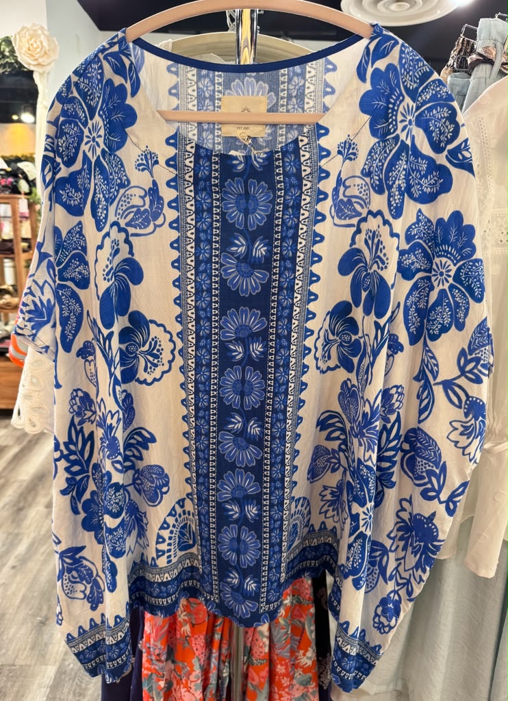 Umgee Blue White Floral Print Blouse