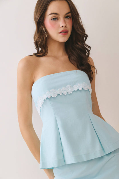 Floral Lace Trim Detail Strapless Peplum Top