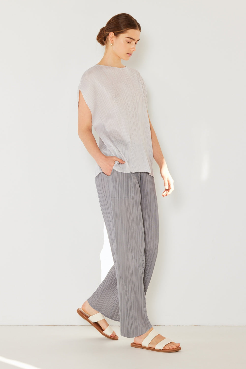 Marina Pleated Elastic-Waist Straight Pants