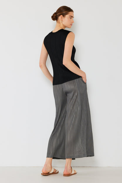 Pleated Wide-Leg Pants with Side Pleat Detail